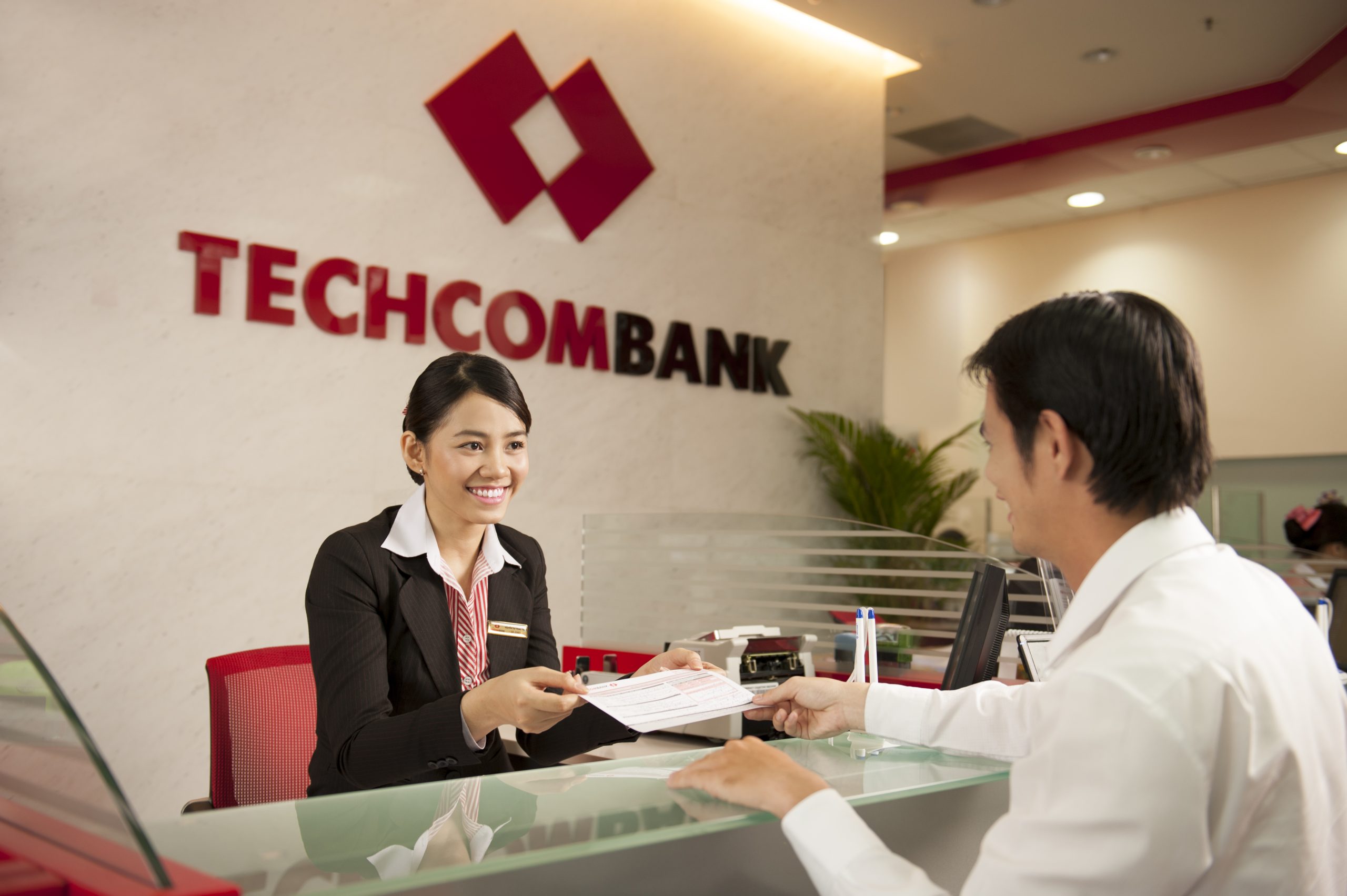 Cách tính lãi suất ngân hàng Techcombank