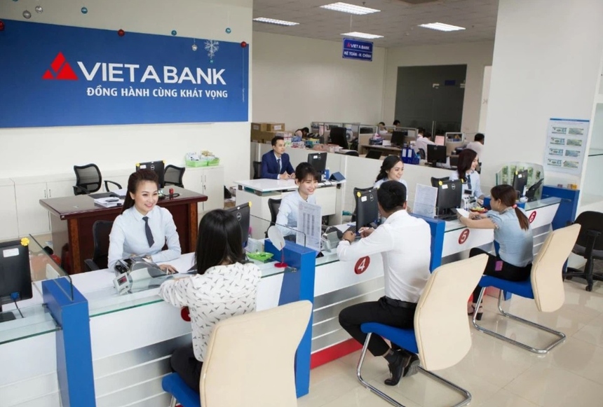 Lãi suất ngân hàng Việt Á