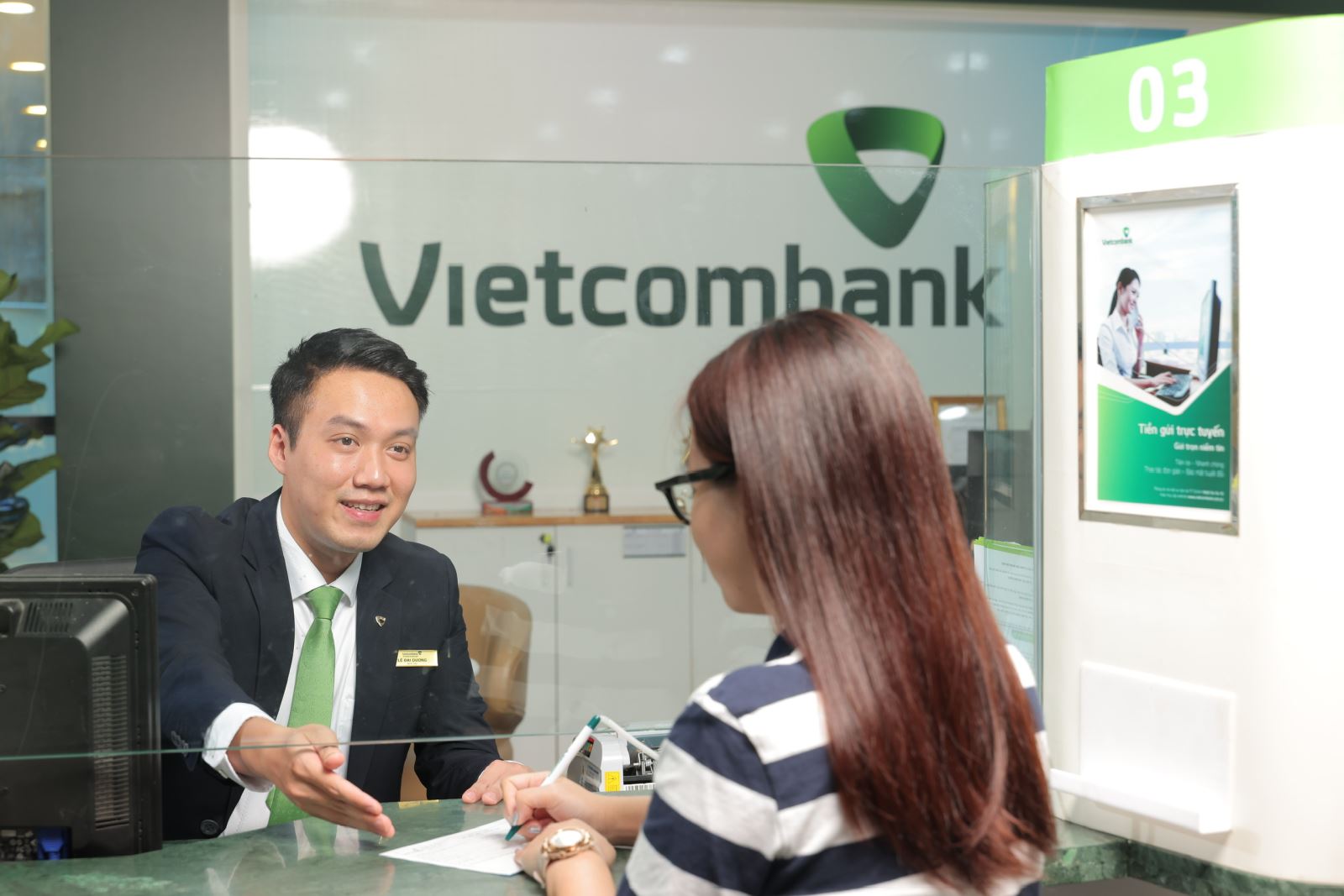 Vietcombank - Phòng giao dịch uy tín cho khách hàng khi cần các khoản vay