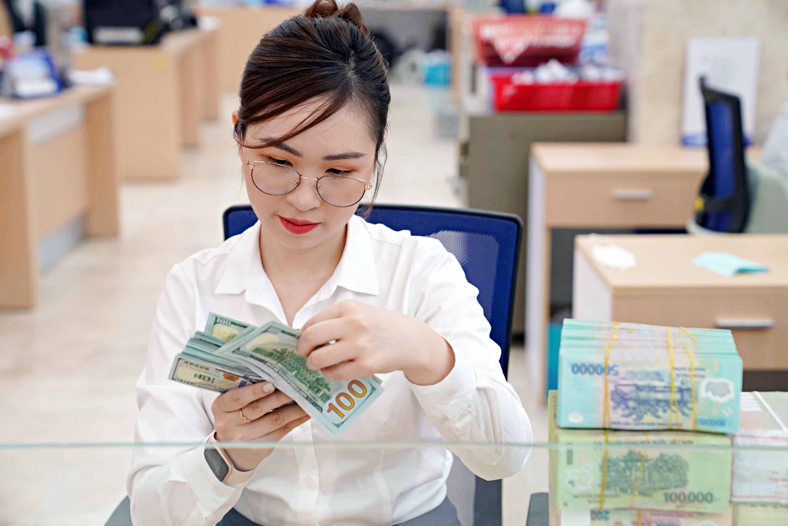 Yếu tố quyết định vay lãi suất 1 triệu 1 tháng